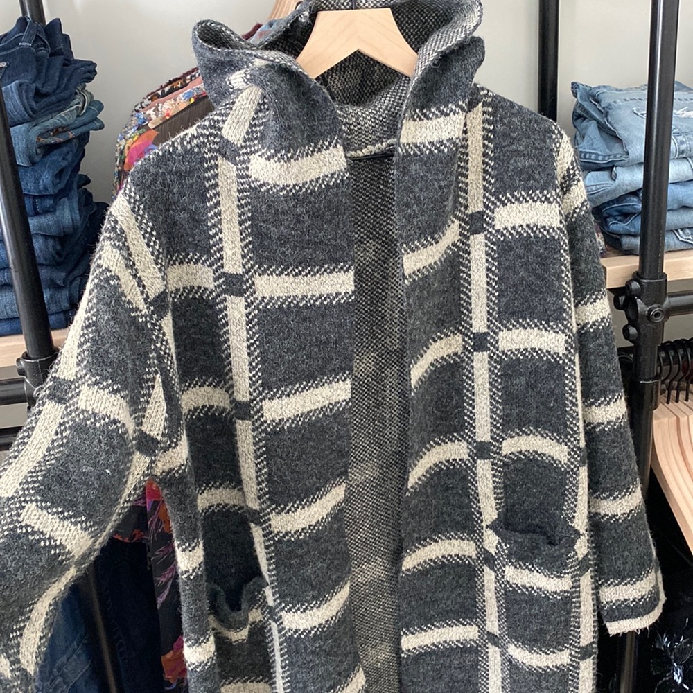 Hooded Gray Sweater Shacket - image 3